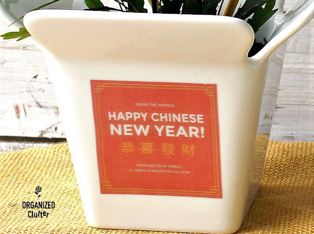 Thrift Shop Chinese Takeout Bowl Planter With Packing Tape Label #Chinesetakeout #funplanter #funflowerpot #packingtapelabel #packingtapeimagetransfer