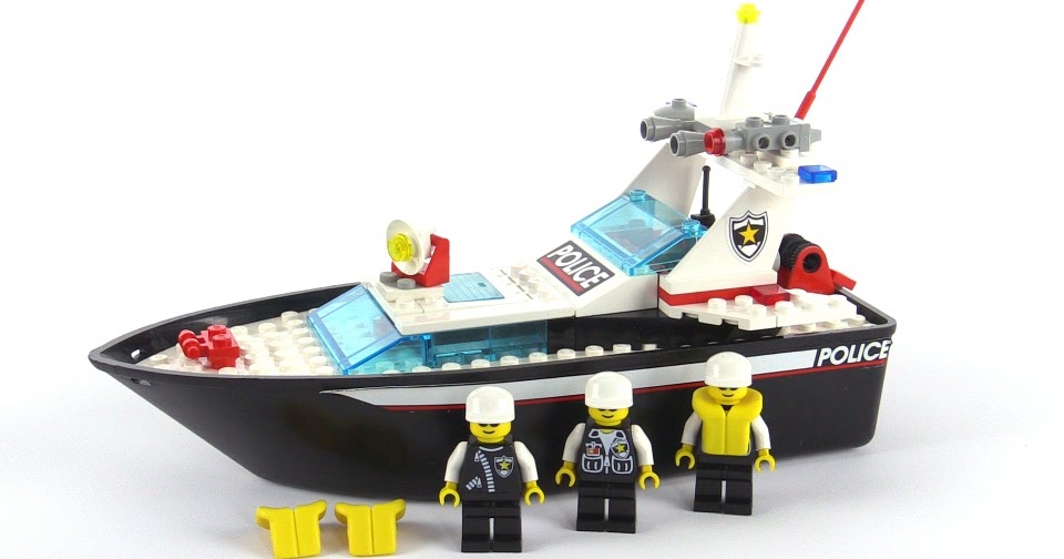 JANGBRiCKS LEGO reviews & MOCs: LEGO Wave Cops boat from 1996! set