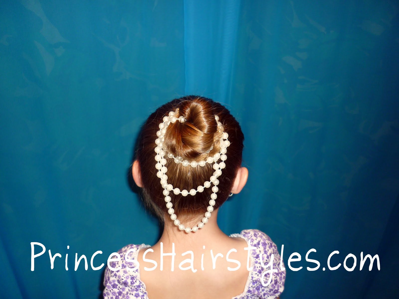 Elegant Bun Halloween Princess Hair Hairstyles For Girls