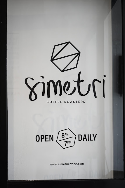 simetri coffee roasters puri indah