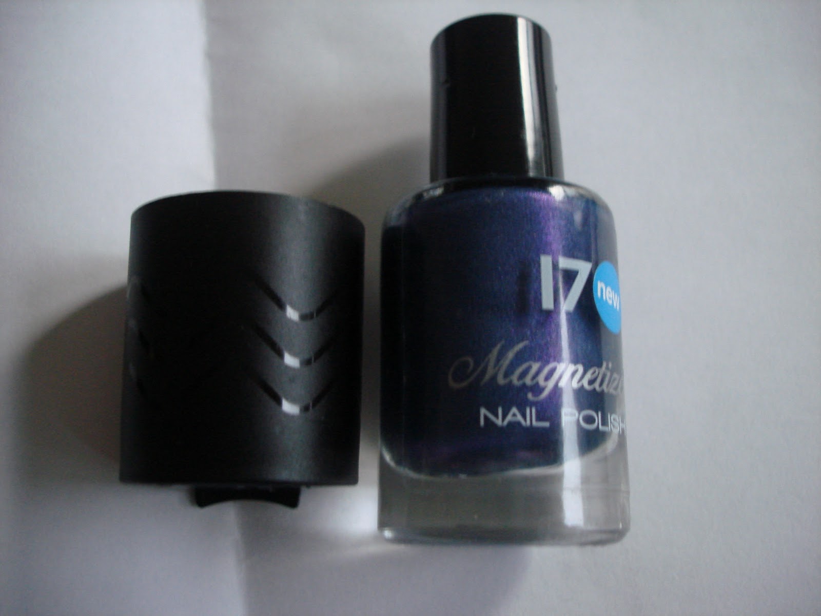 Acrylic Nail Designs with Magnetized Nail Polish - wide 6