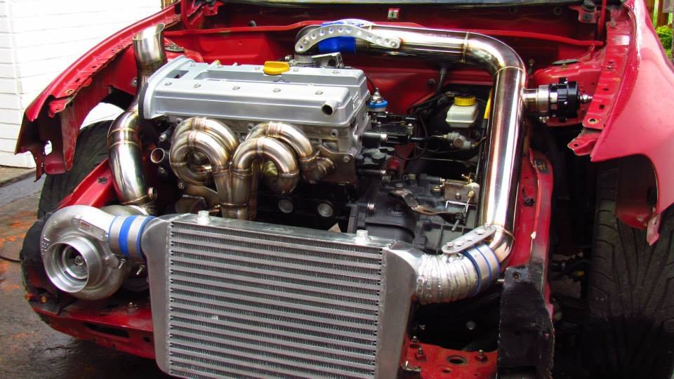 Sprint: Chevrolet Celta 2.2 16v turbo - OUTLAW.