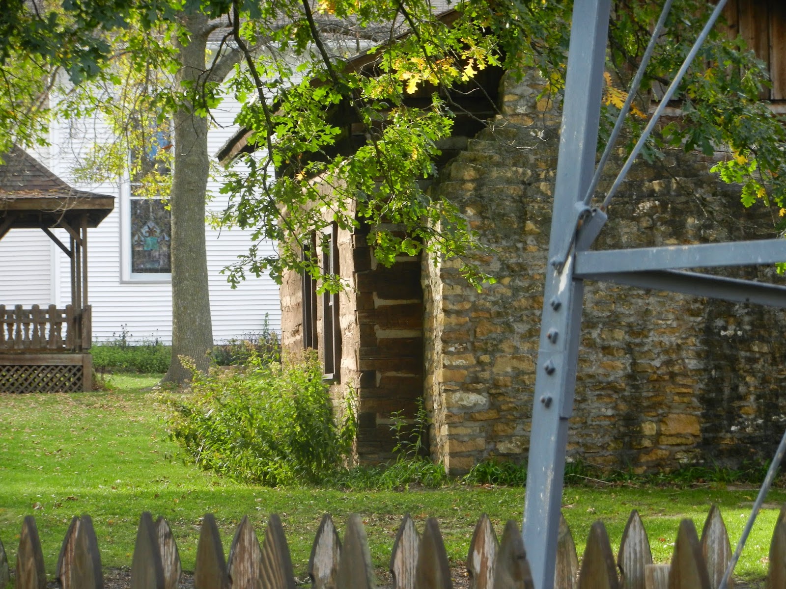 walnut grove pioneer village