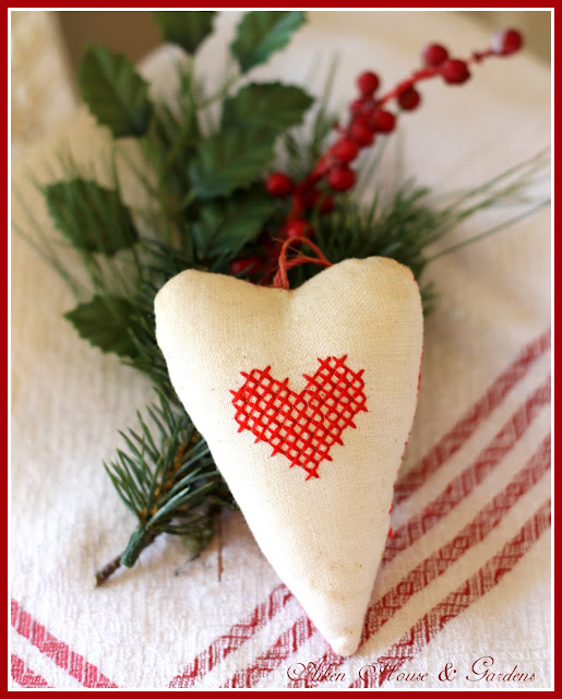 Christmas Cottege