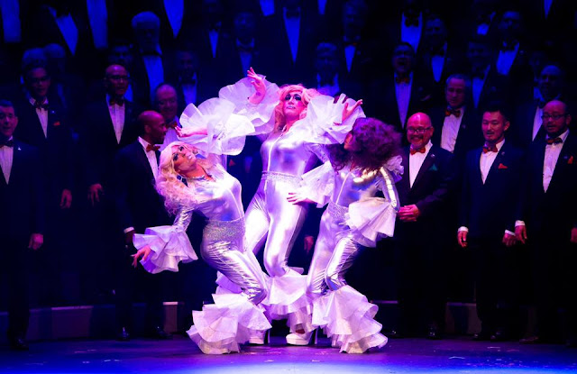 Review: Bravo to GMCLA for a Dazzling HOLIDAY SPECTACULAR  Image