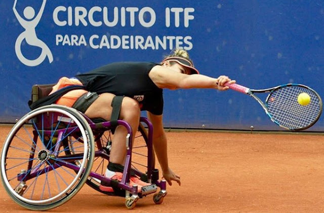 aline-cabral-tenis