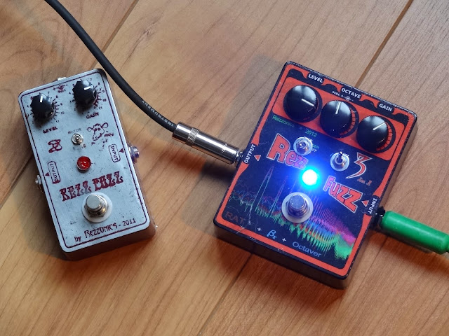 Rezzonics: Shin-Ei Fuzz-Wah - Univox/Unicord Super Fuzz (not a clone