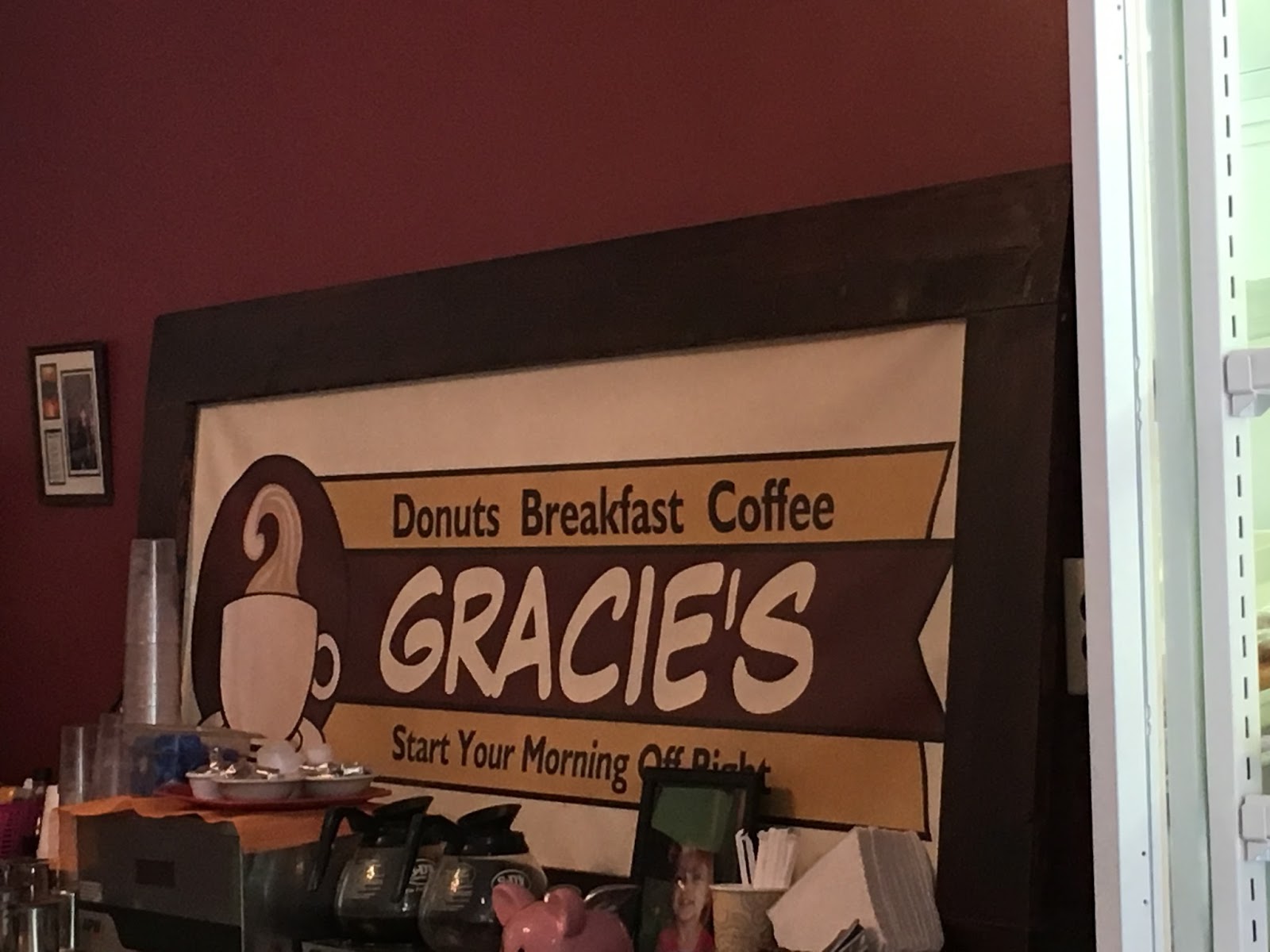 Eat At The Counter This Week's Counter Gracie's Diner & More