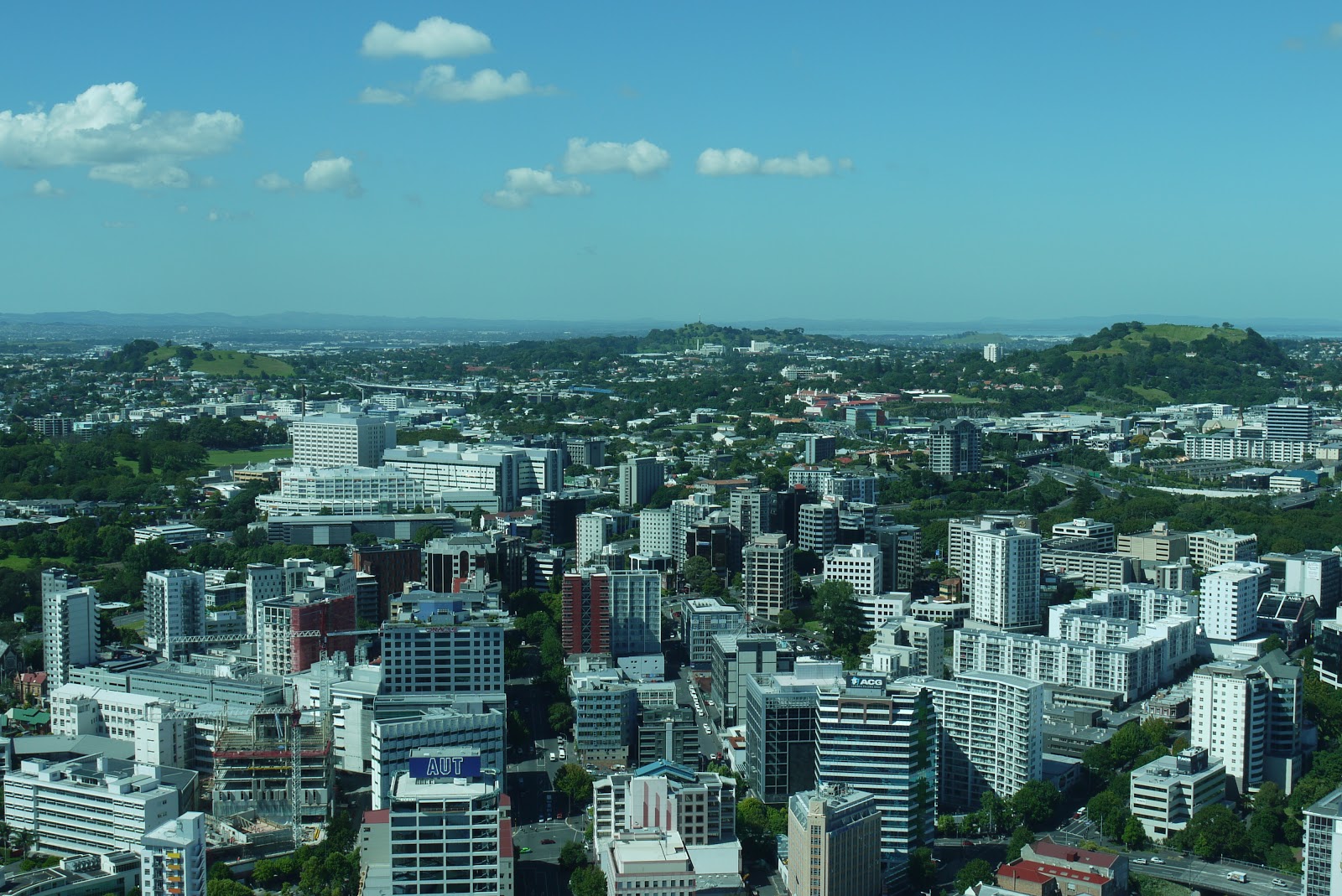 Walking in the country: Auckland: Coast to Coast Walk