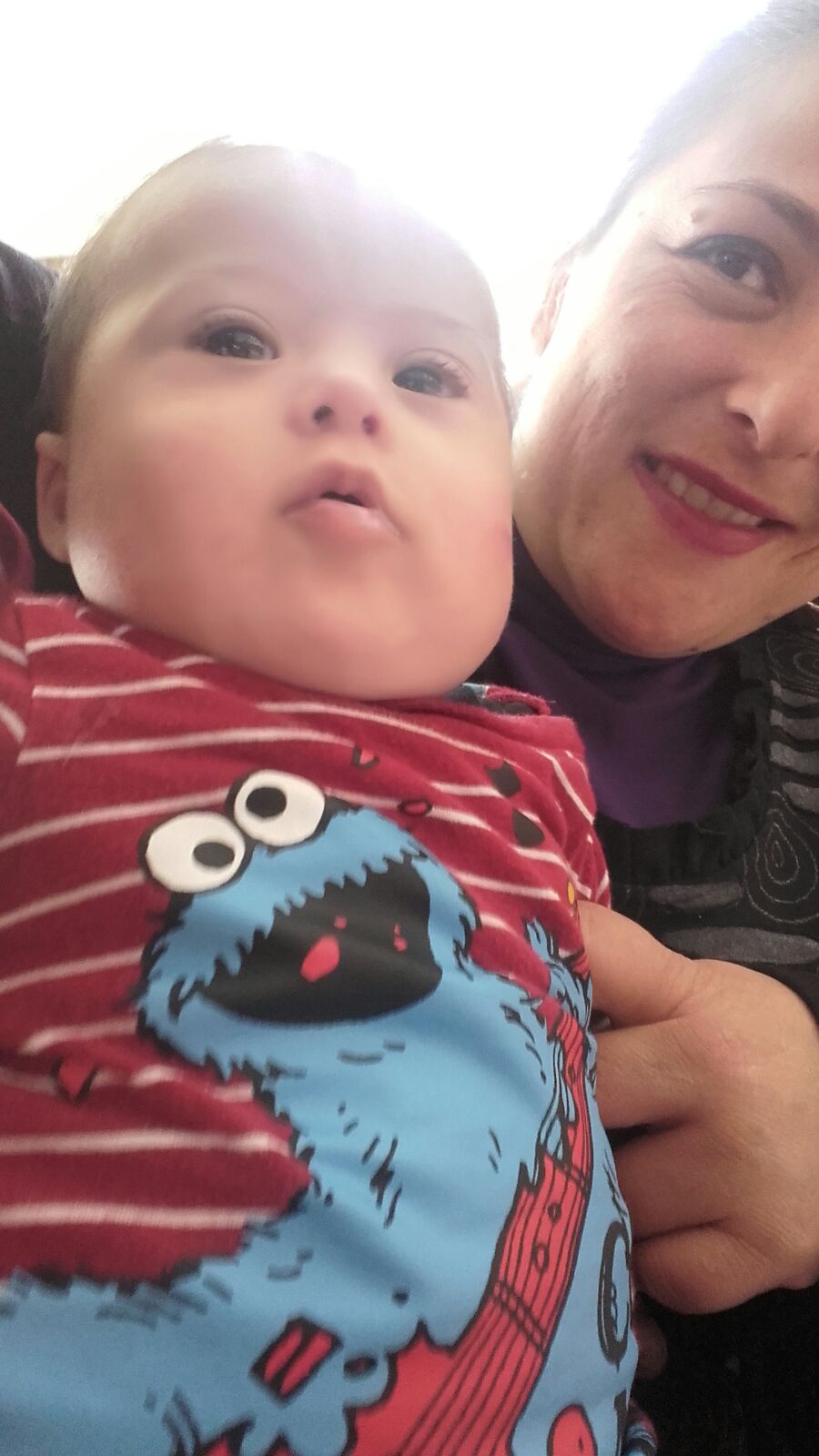 Bebé 6 meses Sïndrome de DOwn Vanessa-Erick-Trisomía-familias diversas-blog