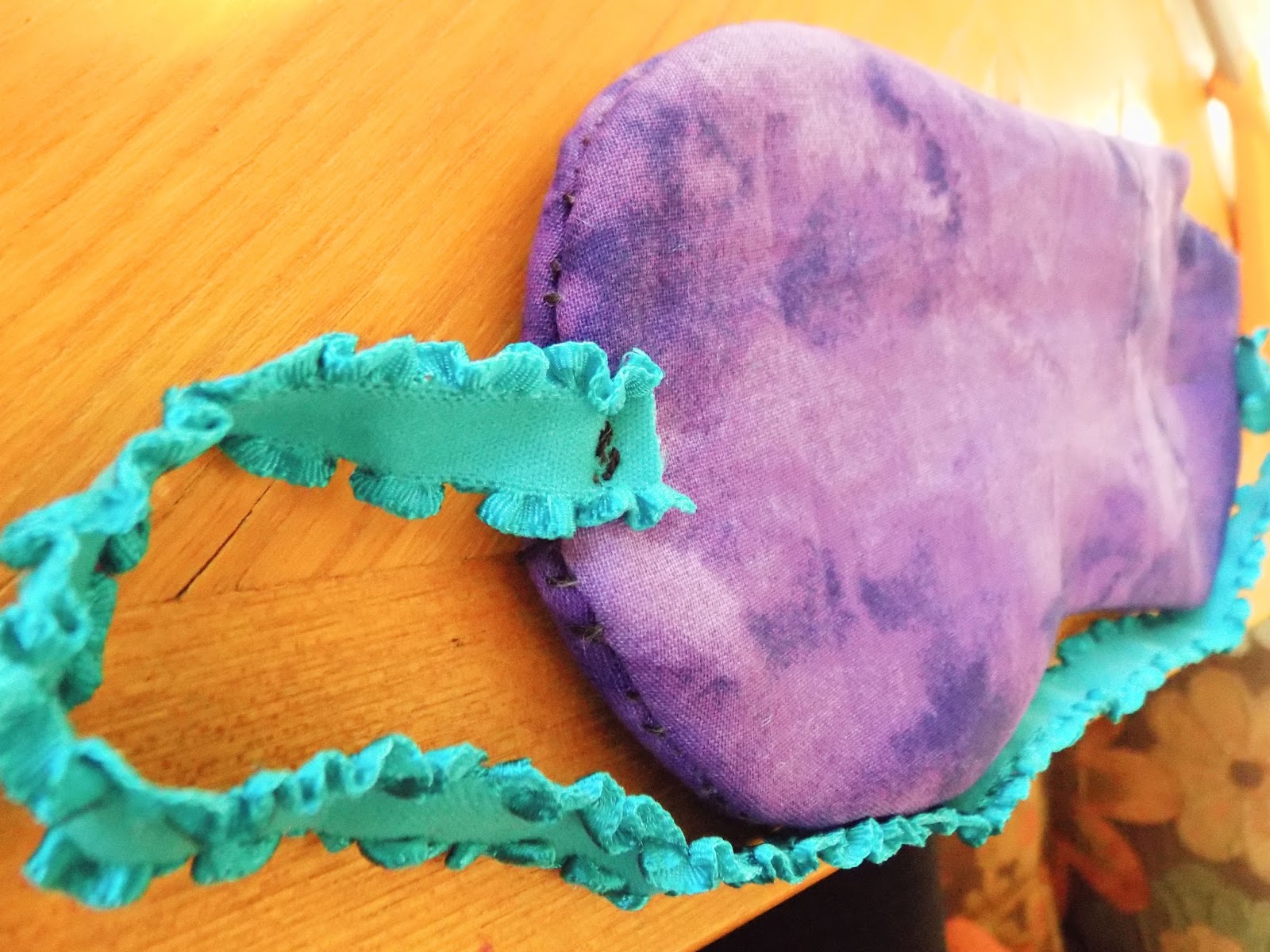 holy noley FriDIY Lavender Filled Sleep Mask