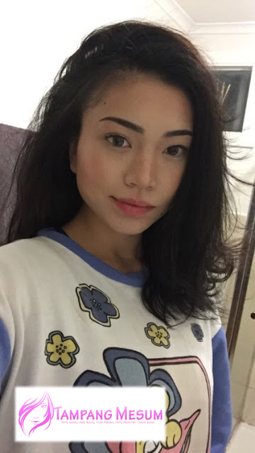 Skandal Foto Bugil Model Majalah