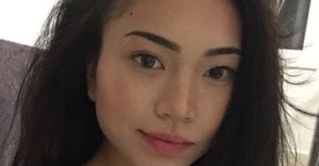 Skandal Foto Bugil Model Majalah Dewasa Tersebar - TampangLendir Foto