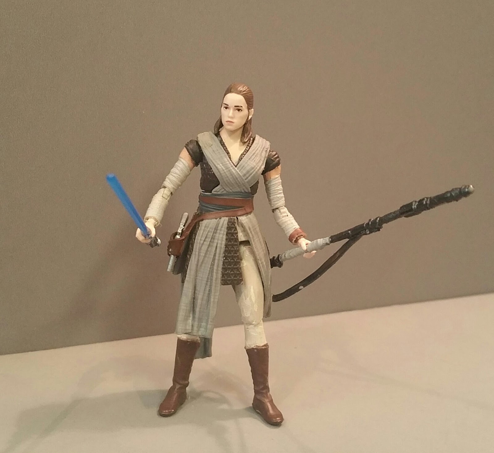 Star Wars Customs for the Kid "THE LAST JEDI" REY (JEDI TRAINING) 3.75" ACTION FIGURE with