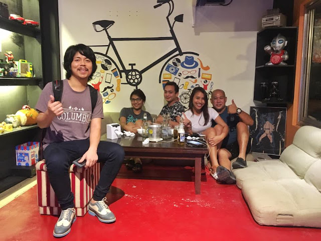 Do you know that Empoy is also business-minded? TAKE A PEEK INSIDE “Wayback 90s” Resto-Bar Do you know that Empoy is also business-minded? TAKE A PEEK INSIDE “Wayback 90s” Resto-Bar