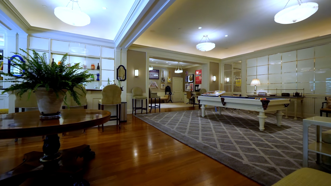 31 Interior Design Photos vs. 1201 Tower Grove Dr, Beverly Hills Luxury Mansion Tour