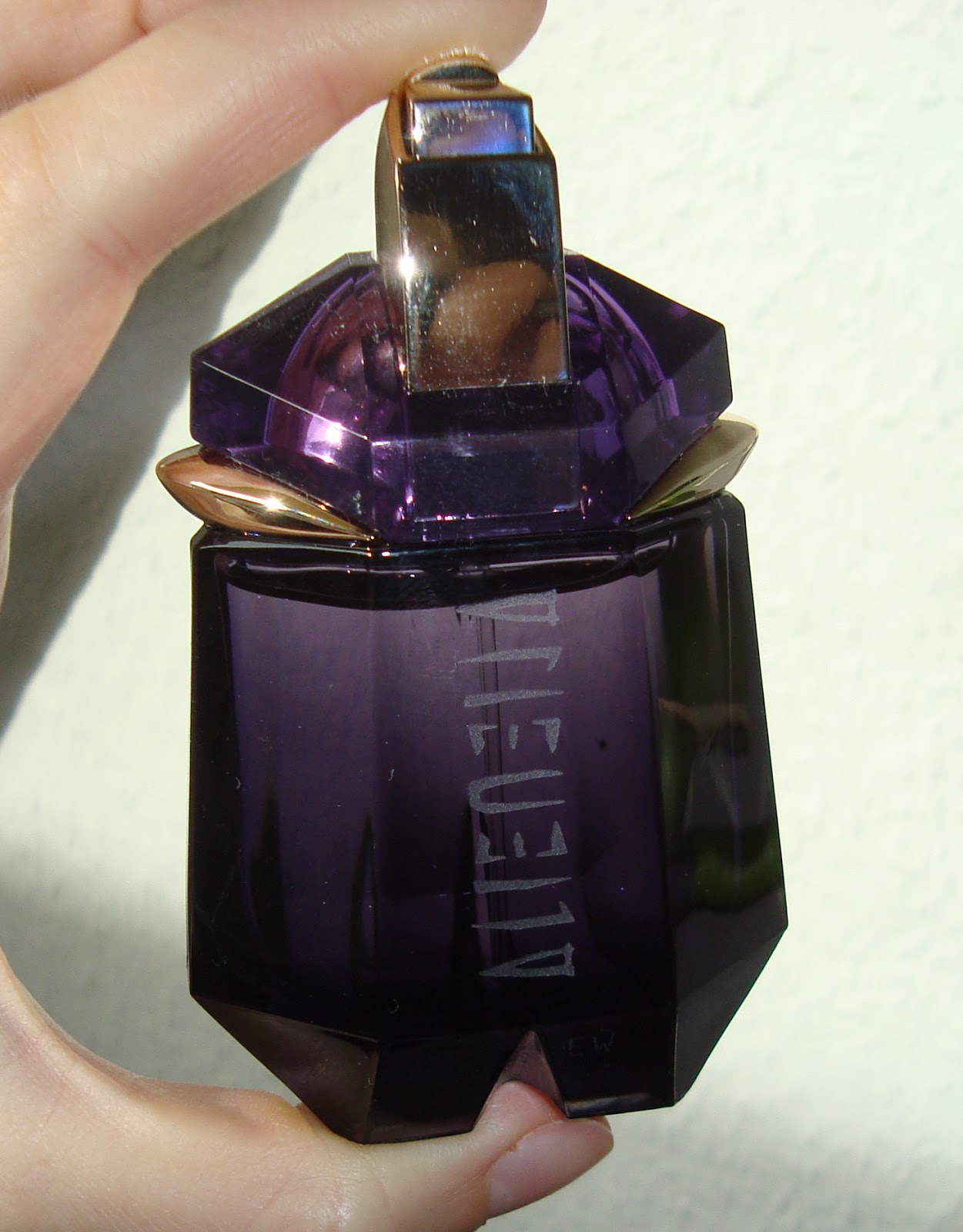 [Review] Thierry Mugler Alien Eau de Parfum