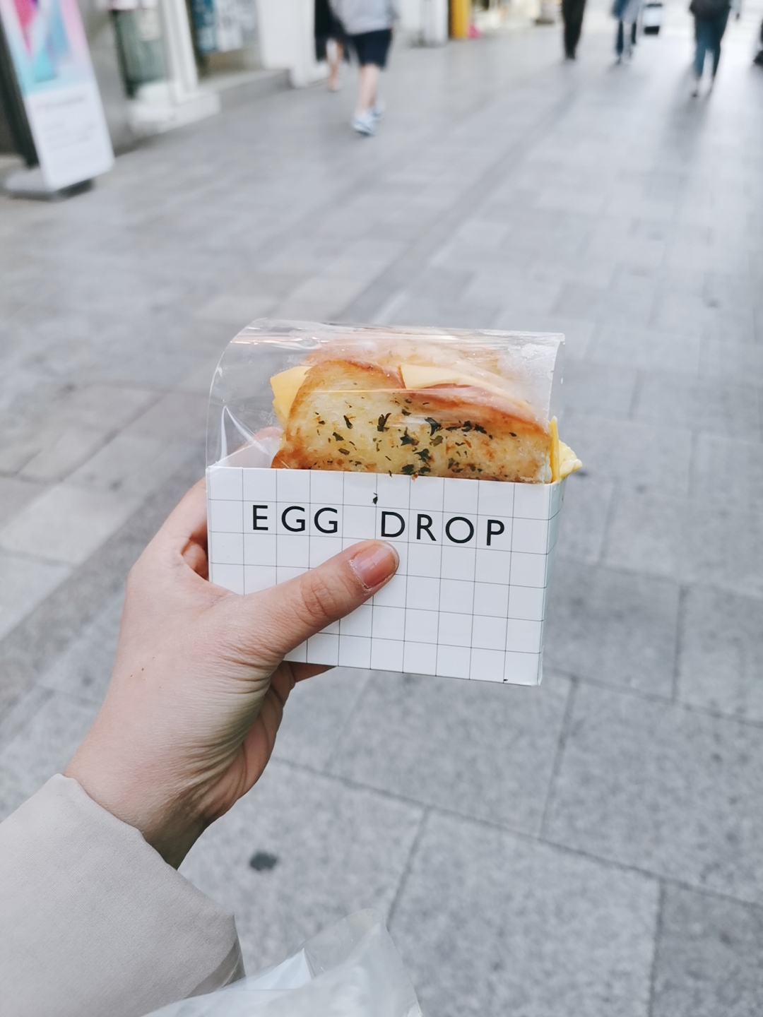 Korea 2019| Egg Drop 에그드랍 - Gangnam Main Branch | It's Zoelie & Her Blog