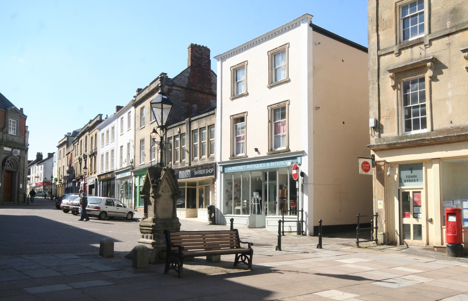 Creative Somerset SHOP WATCH Pretty Shops in the Market Place
