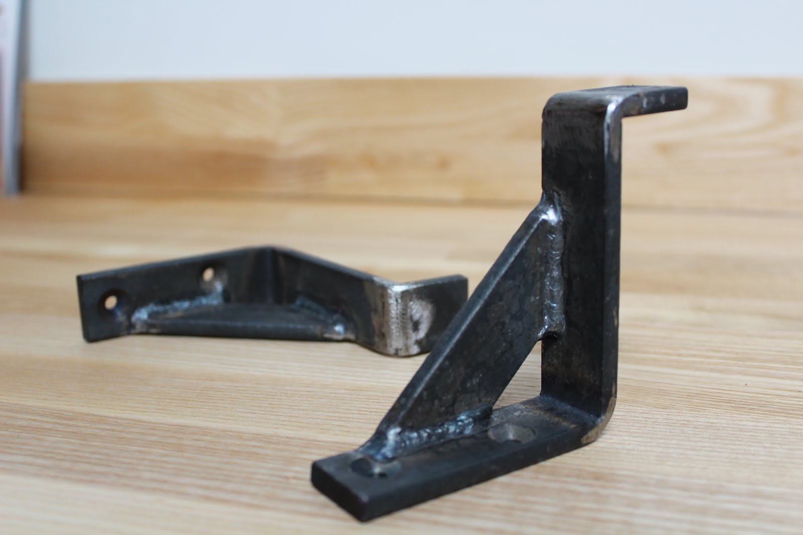 Metal Ladder Brackets