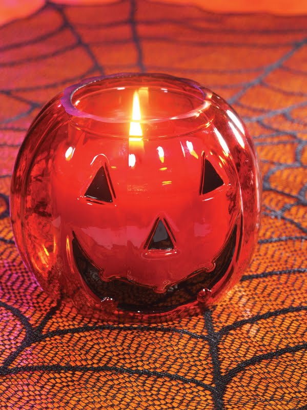 Madhouse Family Reviews Discover the Scents of the Season with Yankee Candle