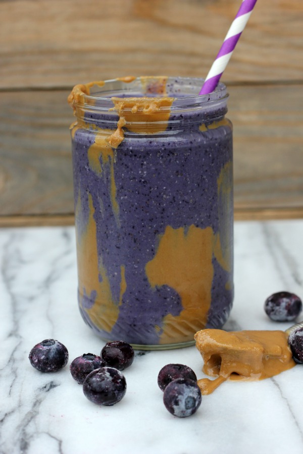 Peanut Butter and Wild Blueberry Smoothie