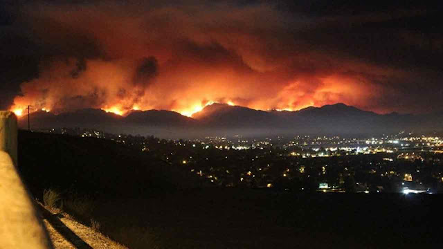  Emergency declaration for Los Angeles County as 10,000 homes evacuated 1440626_1280x720