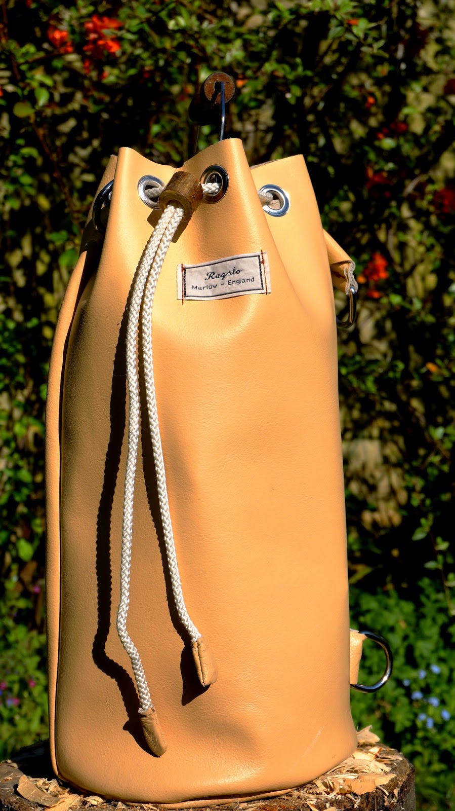 The Outdoor Traditionalist Ragsto Kelly Kettle Bag