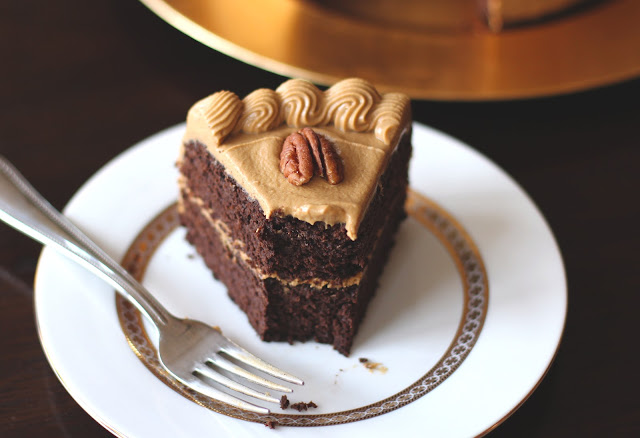 This Healthy Chocolate Pear Cake with Caramel Frosting is so delicious you'd never know it's guilt free, low sugar, low fat, high protein, and gluten free!