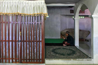 makam syekh sadzali rejenu kudus