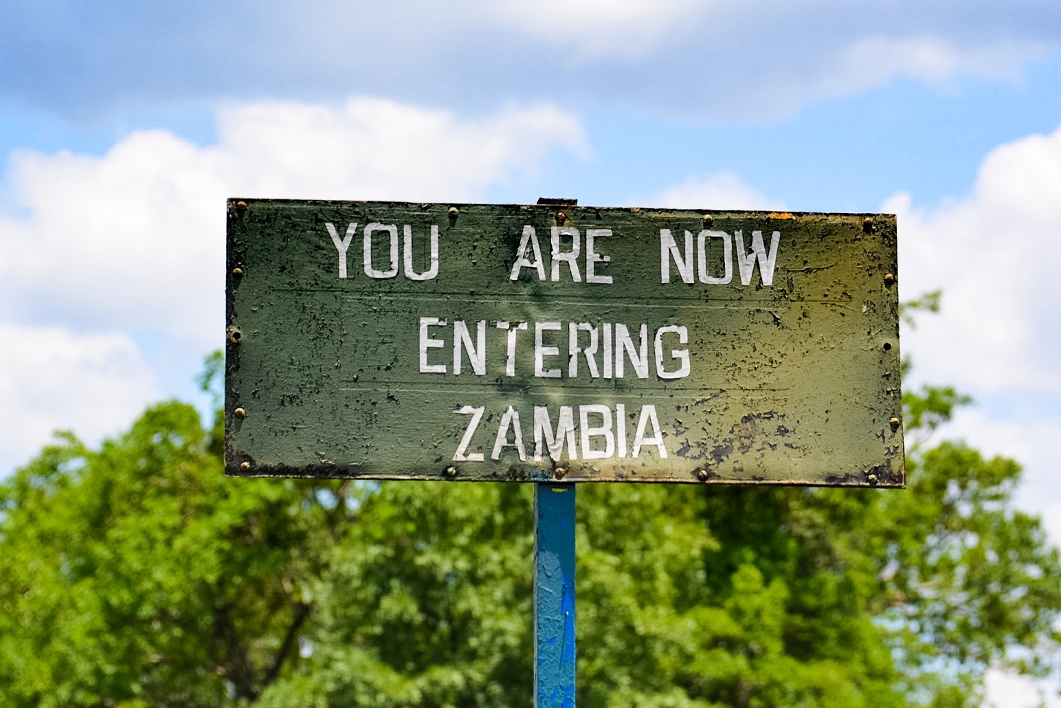 entering zambia sign