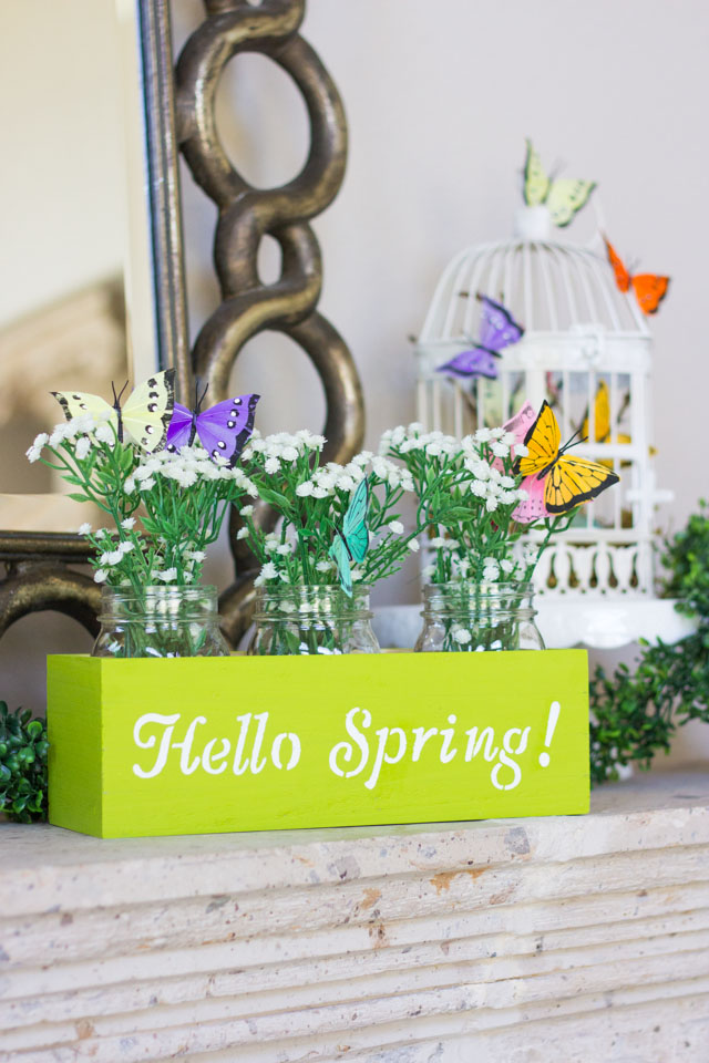 Hello Spring! Love this pretty mason jar spring centerpiece! Hello Spring! Love this pretty mason jar spring centerpiece!
