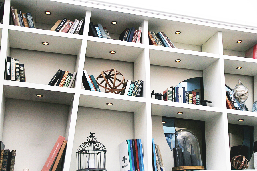 book decor design