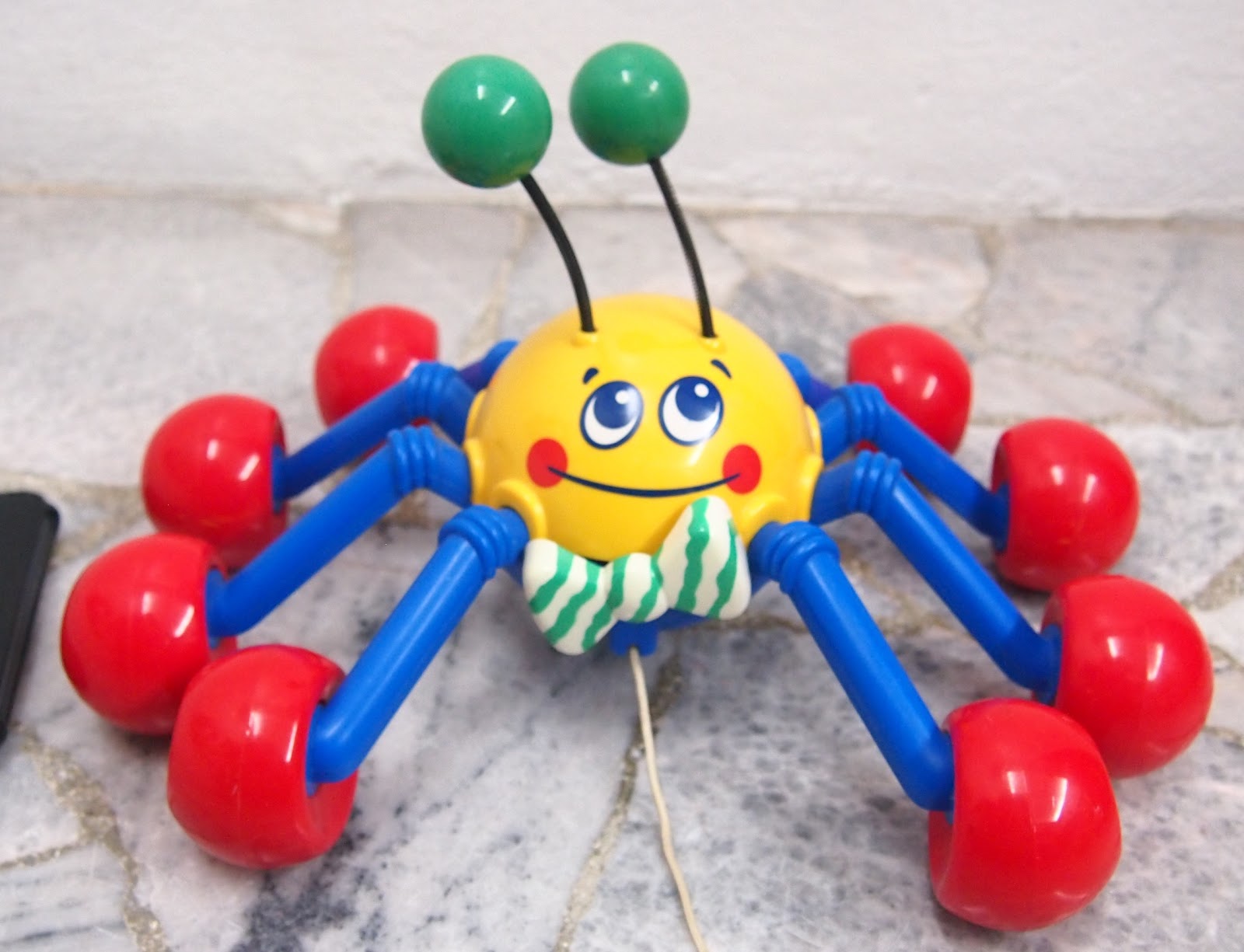 JuaiMurah Pull Along Big Musical Spider