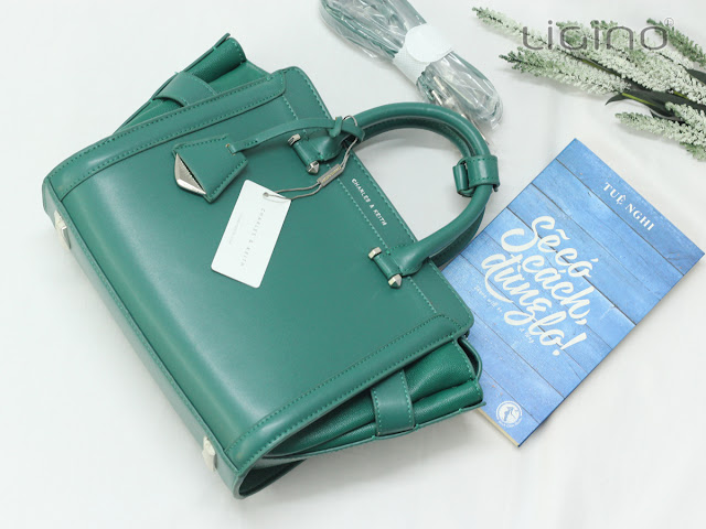 tui xach charles & keith tphcm