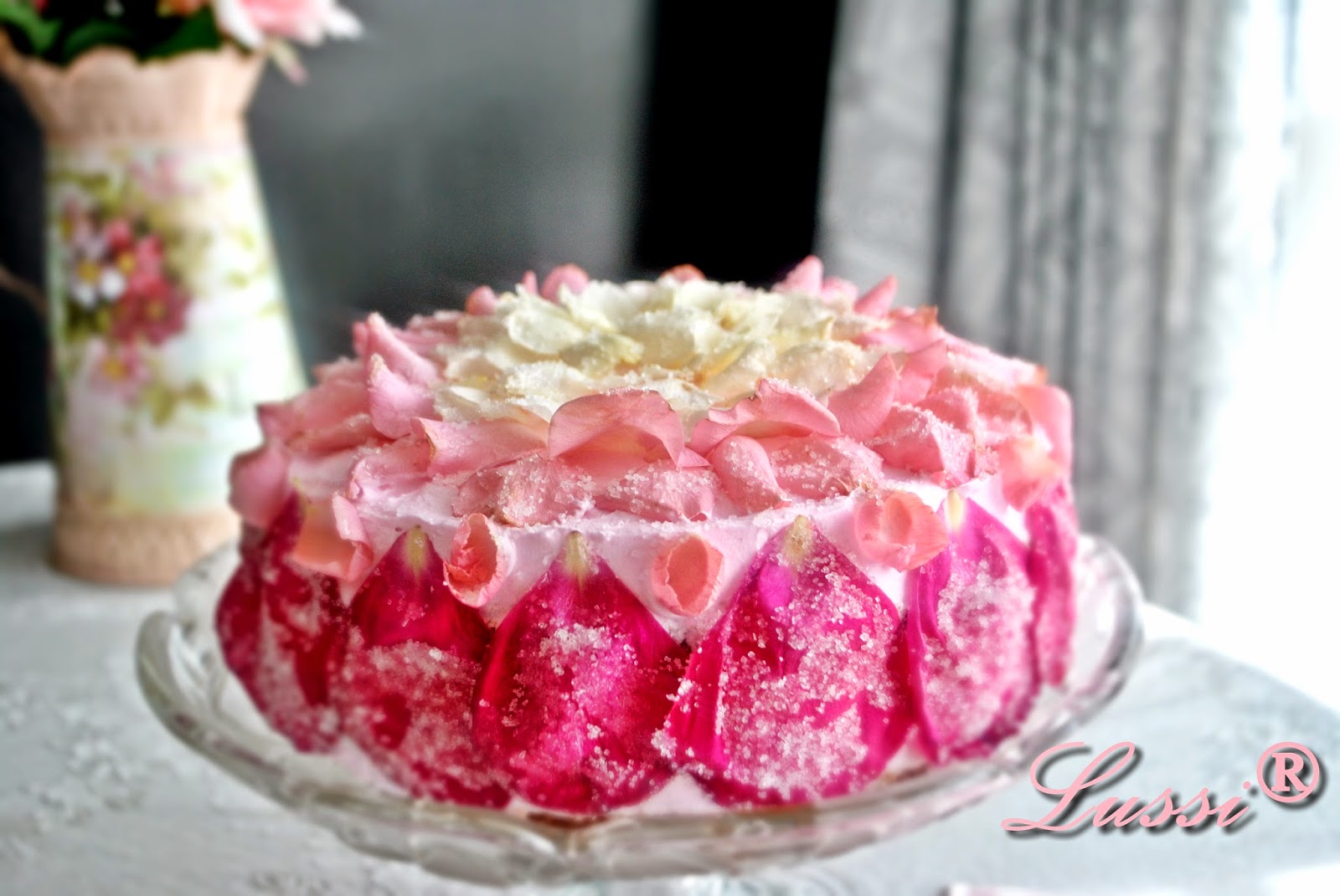 lussi-s-world-of-artcraft-rose-petal-jam-recipe