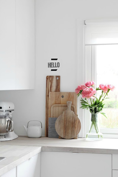 DECORANDO PAREDES CON TABLAS DE MADERA