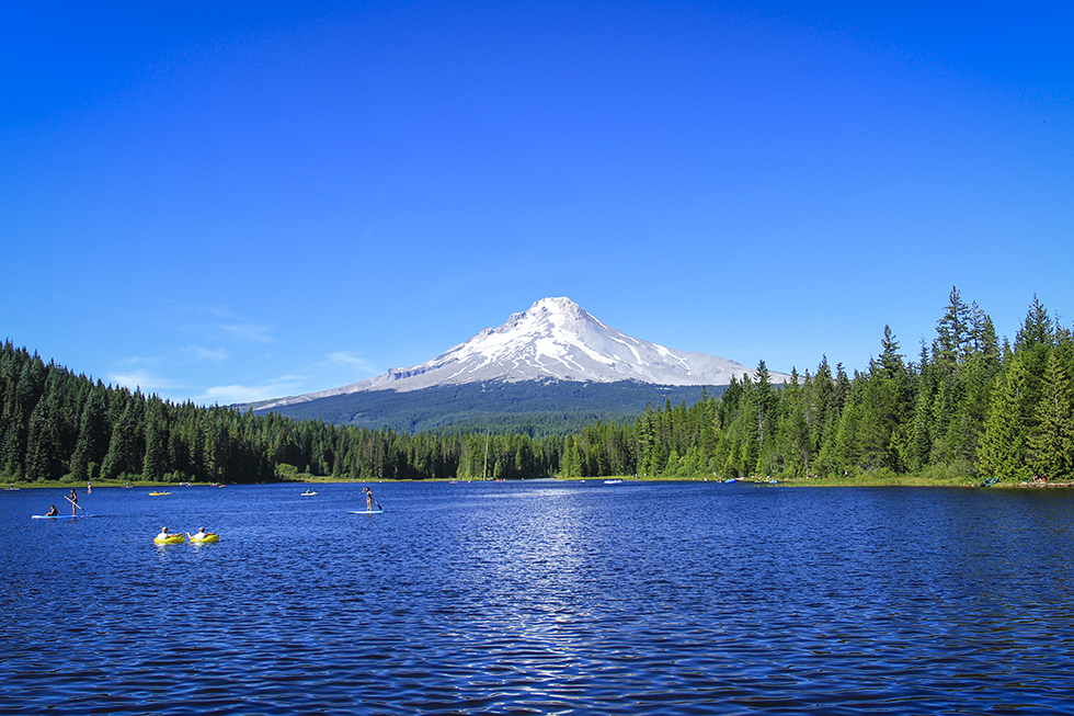 Photographing Oregon Trillium Lake