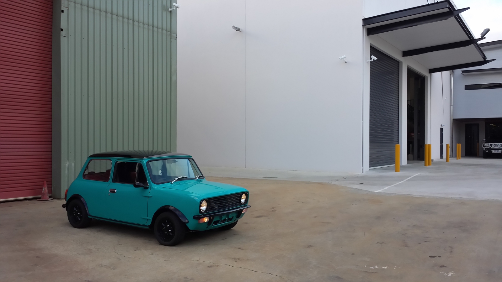 Glanza V 4EFTE Powered Clubman - The Mini Flyer