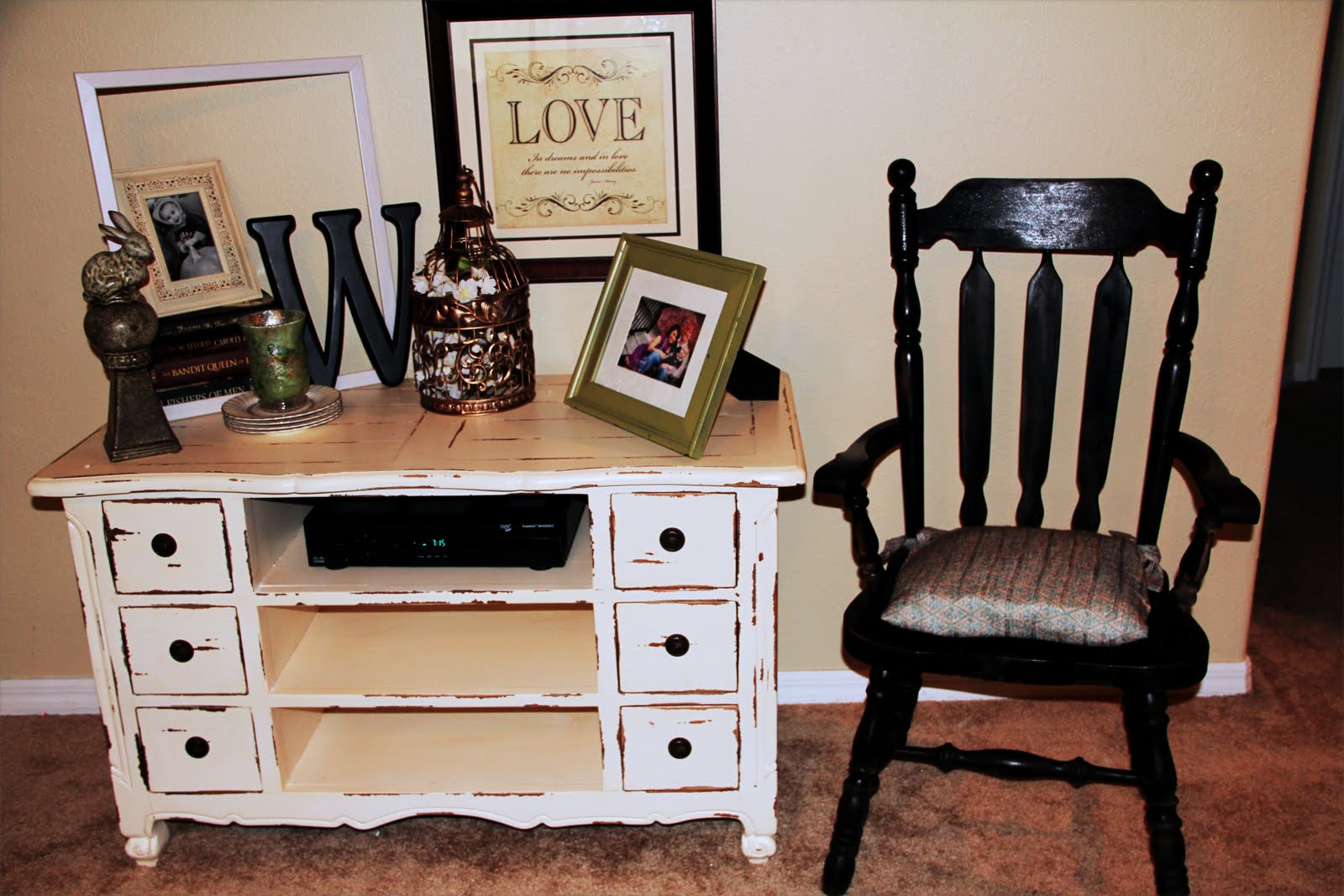 Domestic Divas Craft Corner! "No Sew" Shabby Chic Chair Pillow!