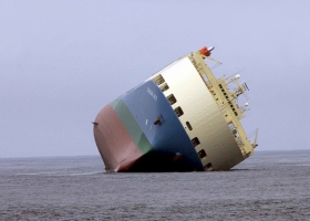 Picture of a shipwreck. Picture of a shipwreck.
