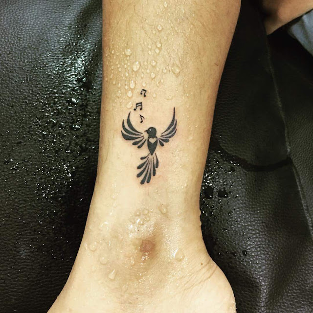 Tatuagens de aves para as mulheres Tatuagens de aves para as mulheres