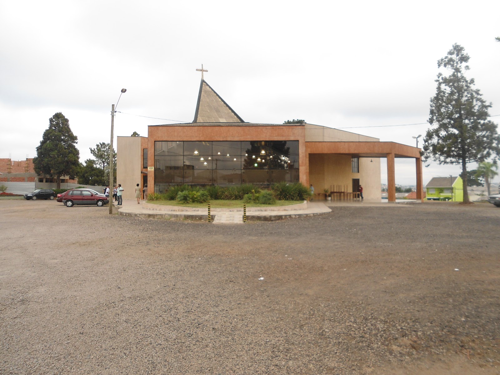 ESCUDO DA FÉ APRESENTAÇÃO