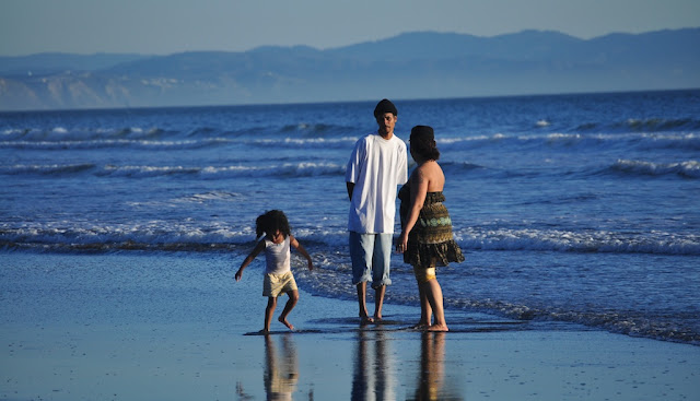 family on stinson beach california