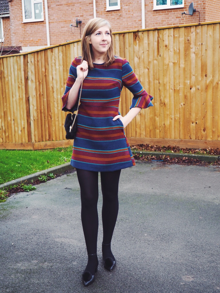 topshop, asos, fluffybag, primark, wiw, whatimwearing, ootd outfitoftheday, lotd, lookoftheday, asseenonme, stripeydress, bellsleeves, fluffyshoes, fbloggers, fashionbloggers