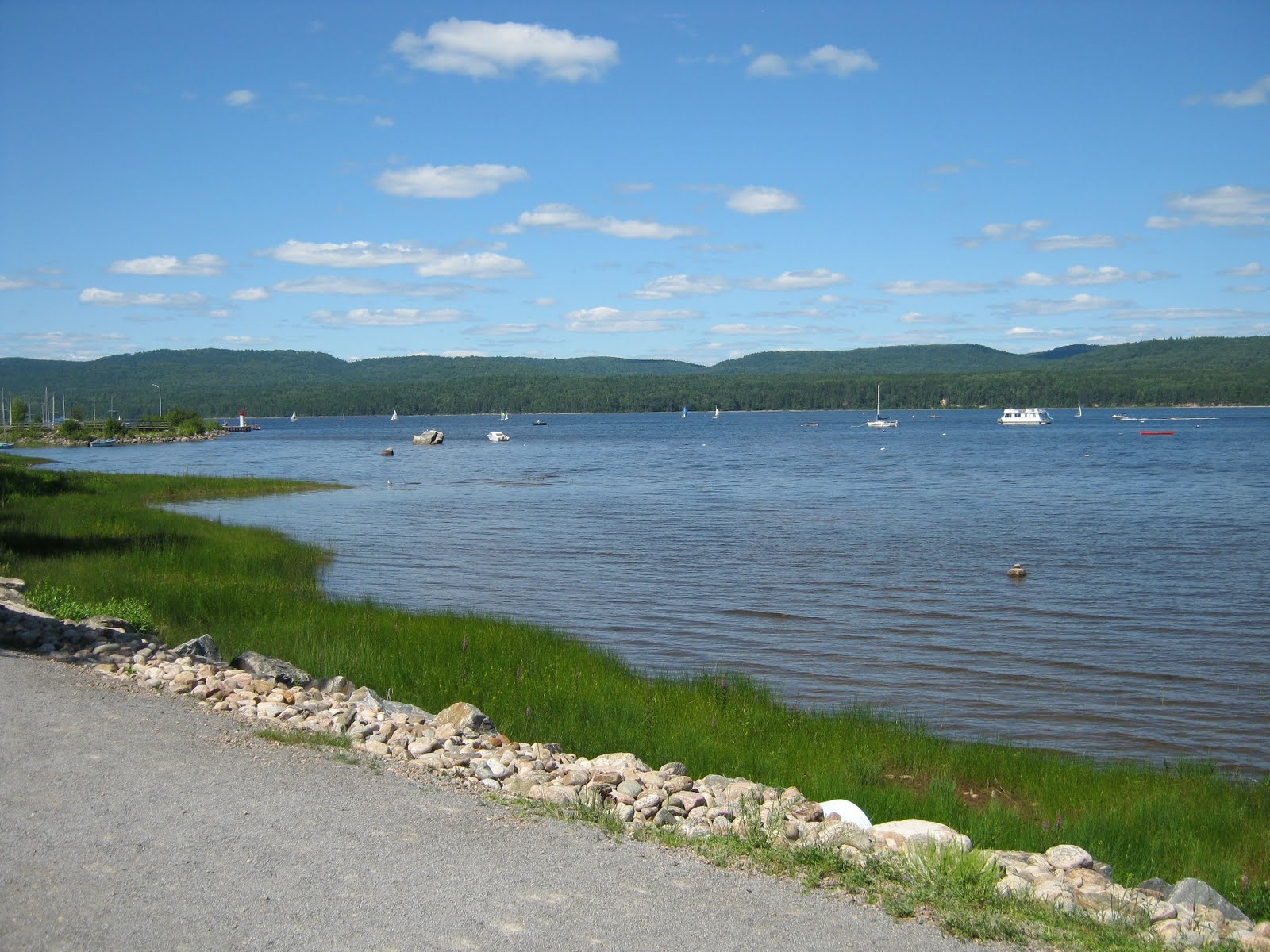 ziniania's corner Beautiful Ottawa River (in Deep River, Ontario)