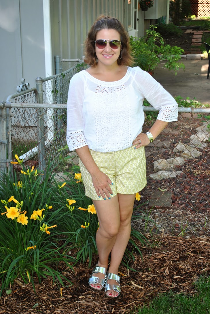 Style My Way Circles, Shorts, and the "Ugly" Sandal