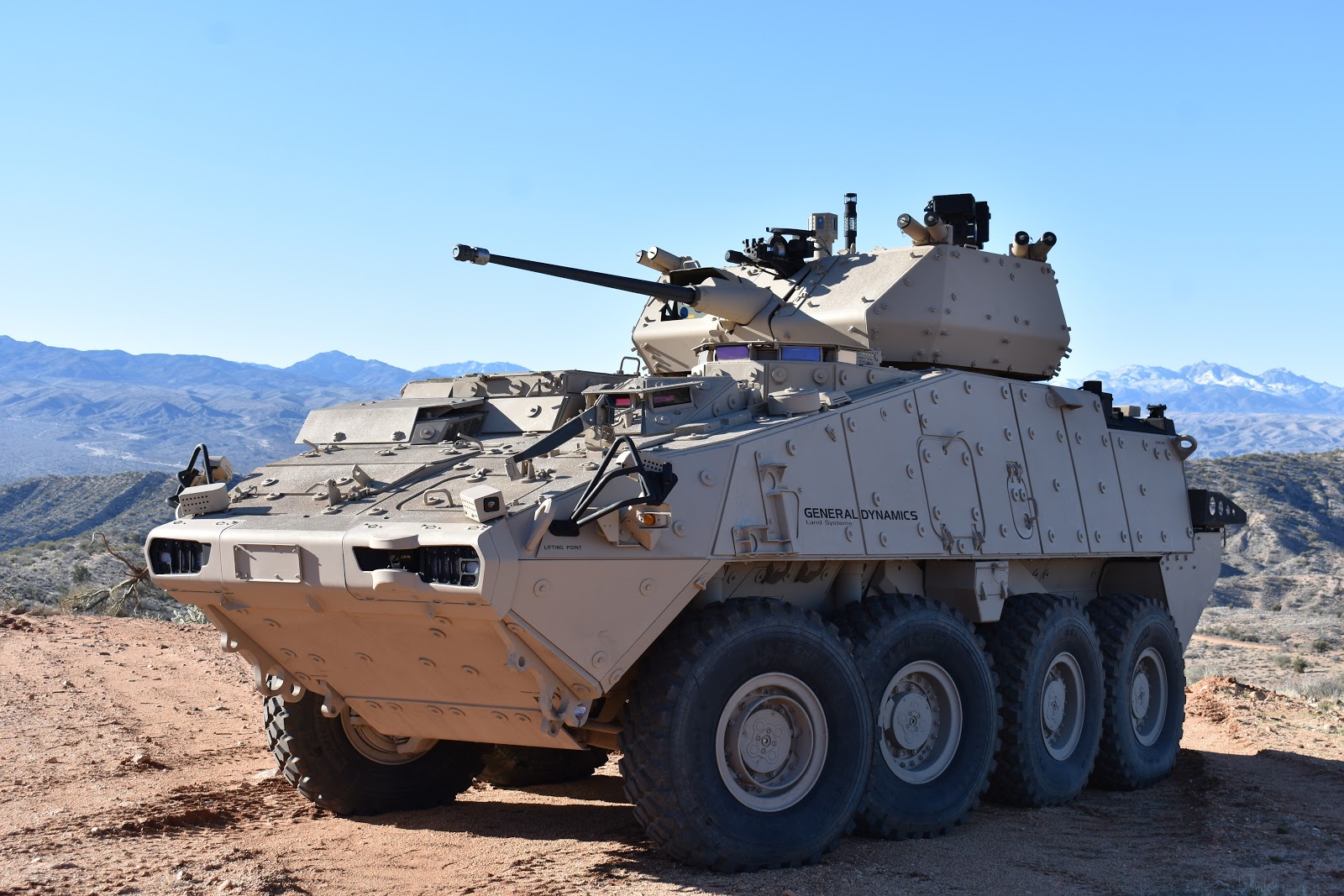Lav 6 бронетранспортер
