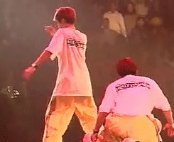 주머니 하트 날리는 아이돌 은지원gif | 인스티즈