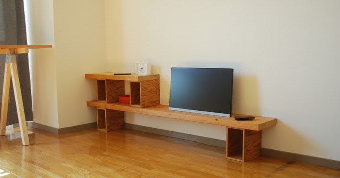 本棚やTV台をDIY。”のせるだけ仕様”でフレキシブルに。